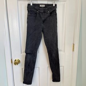 Madewell 9” High Rise Skinny Skinny